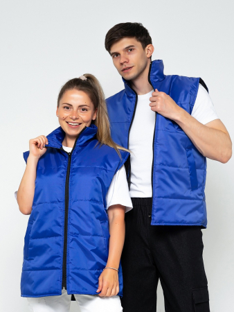 Жилет утепленный на молнии / 3.9.4.49 В ассортименте