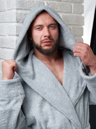 Мужской махровый халат PandaHug с капюшоном / светло-серый