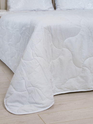 Одеяло облегченное "Силиконизированное волокно" ажурный полиэстер