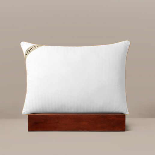 Подушка "Verossa" Hotel Line 50/70 / Royal