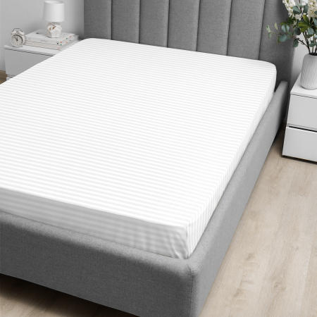 Простыня "Волшебная Ночь" на резинке / Warm white