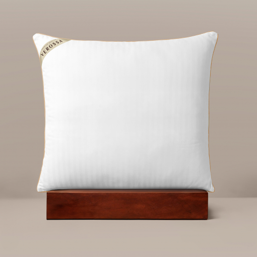 Подушка "Verossa" Hotel Line 70/70 / Royal
