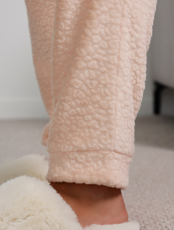 Женский костюм Лео-2 / персиковый