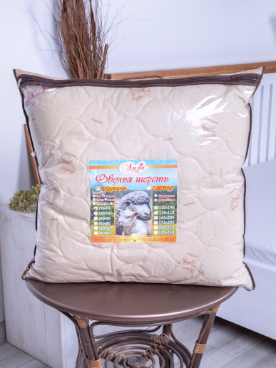 Подушка Овечья шерсть тик