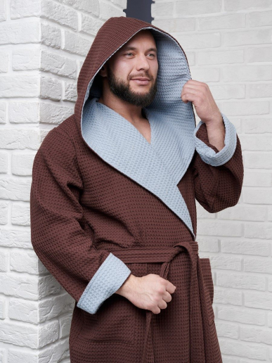 Мужской вафельный халат с капюшоном двухцветный / темный шоколад