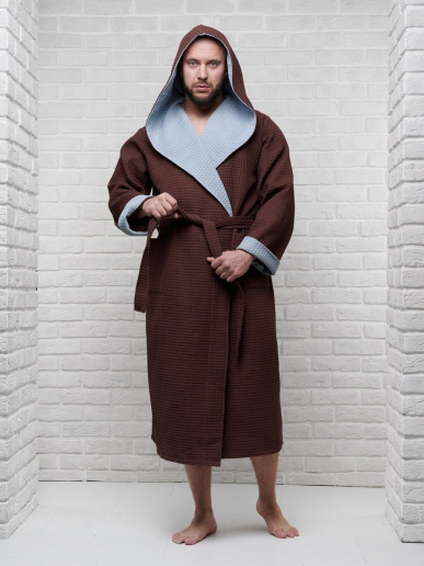 Мужской вафельный халат с капюшоном двухцветный / темный шоколад